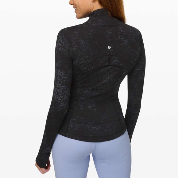 Define Jacket sz8 in Untamed Jacquard Spray Dye - Picture 2 of 9